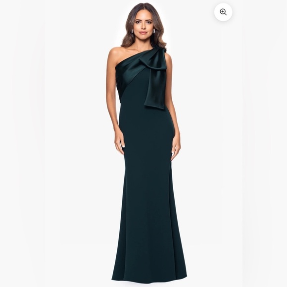 Betsy & AdamCARMELA" LONG SCUBA CREPE DRESS WITH SATIN BOW size 12 - Picture 1 of 14